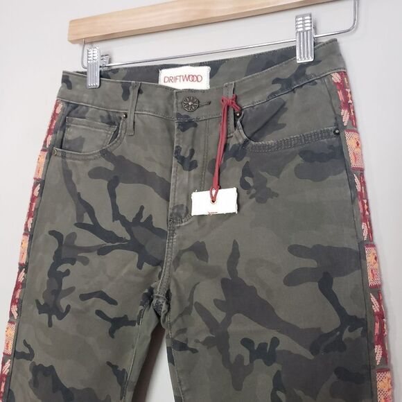 Driftwood Jackie Size 24 NWT Green Camo Aztec Embroidered Skinny Jeans Pants - Picture 3 of 15